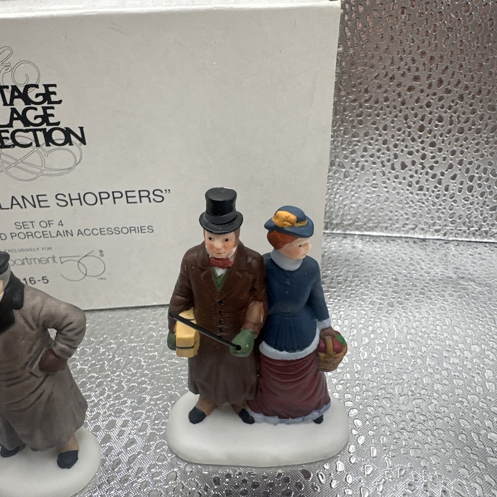 Dept 56 Heritage Village‎ Collection Chelsea Lane Shoppers  Set Of Four Retired - Picture 2 of 7
